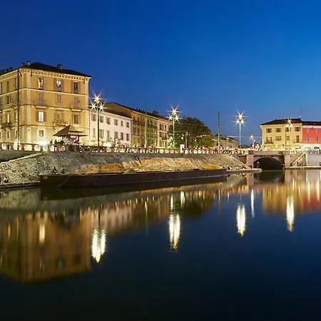 公寓 New Flat In The Heart Of Navigli